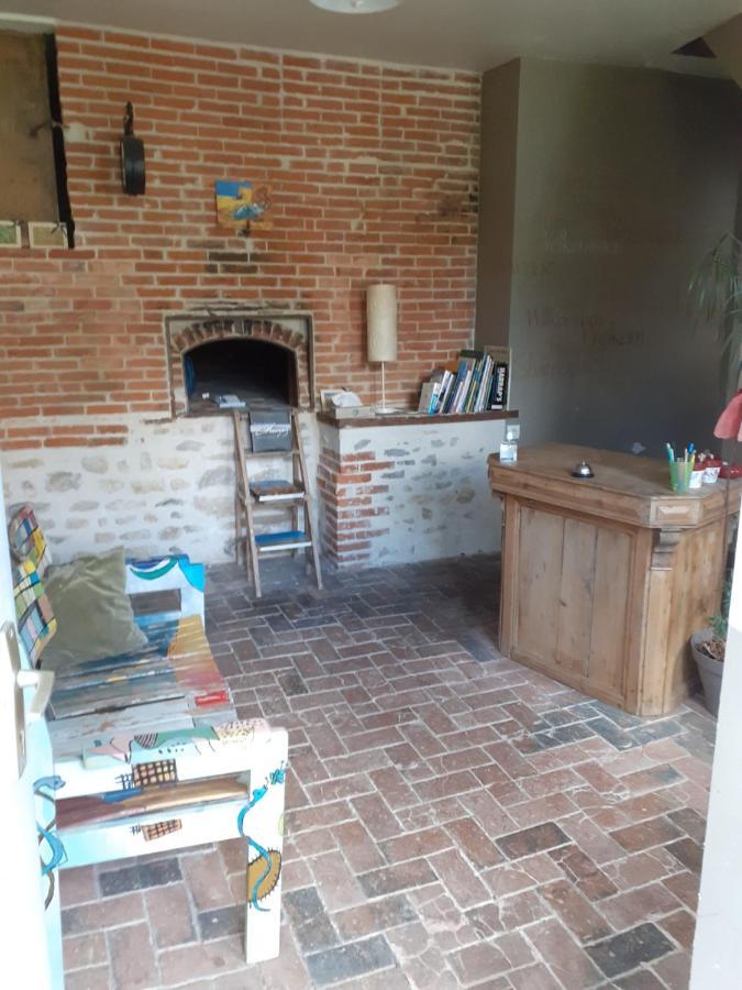 Gommerville Ferme De La Basse-Cour Bed & Breakfast エクステリア 写真